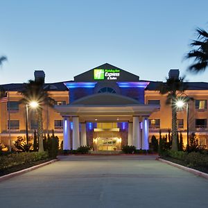 Holiday Inn Express Pearland, An Ihg Hotel